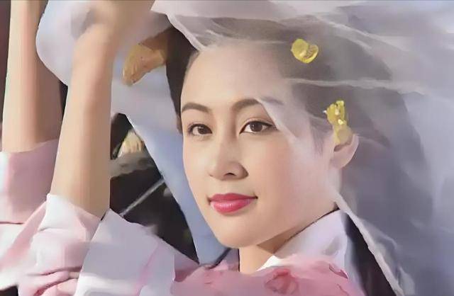“大陆第一美人”两大名导为其沉迷，今55岁却像25岁的她经历了啥