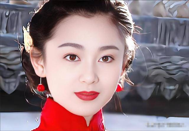 “大陆第一美人”两大名导为其沉迷，今55岁却像25岁的她经历了啥