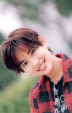 53岁陈松伶暴瘦到90斤，和丈夫张铎像两辈人，如今幸福吗？