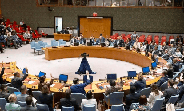 忍无可忍！联合国展开激烈交锋，我方代表怒了，这次美国听好了！